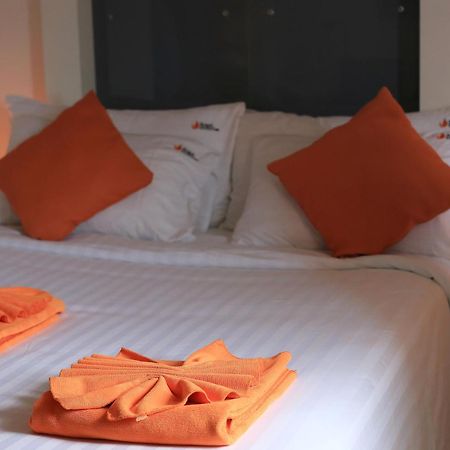 The Original Orange Hotel Nakhon Si Thammarat Rom bilde